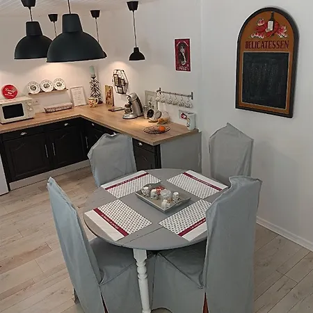 Le Clos Des Compromis Nyaraló