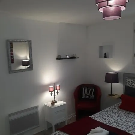 Le Clos Des Compromis Holiday home